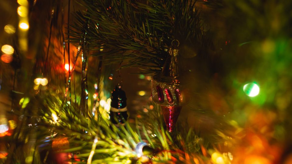 green christmas tree with string lights